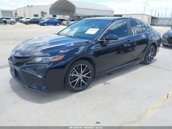 4T1G11AK0PU743435 2023 TOYOTA CAMRY - Image 2
