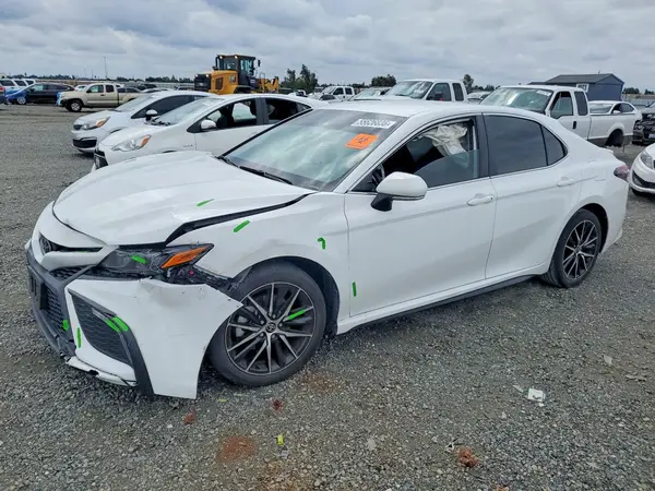 4T1G11AK0PU748862 2023 TOYOTA CAMRY - Image 1