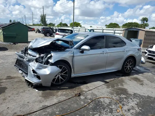 4T1G11AK0PU750367 2023 TOYOTA CAMRY - Image 1