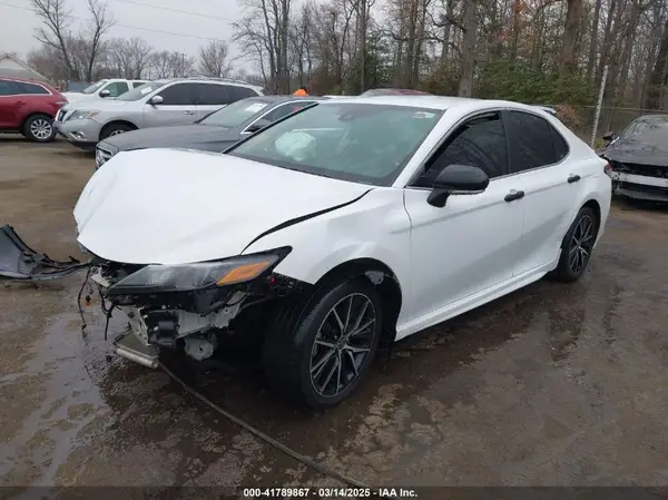 4T1G11AK0PU770859 2023 TOYOTA CAMRY - Image 2