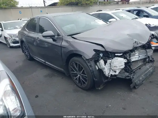4T1G11AK0PU775978 2023 TOYOTA CAMRY - Image 1