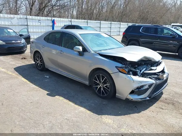 4T1G11AK0PU778220 2023 TOYOTA CAMRY - Image 1