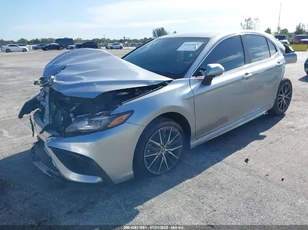 4T1G11AK0PU781022 2023 TOYOTA CAMRY - Image 2