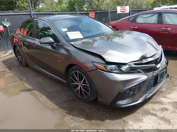 4T1G11AK0PU784065 2023 TOYOTA CAMRY - Image 1