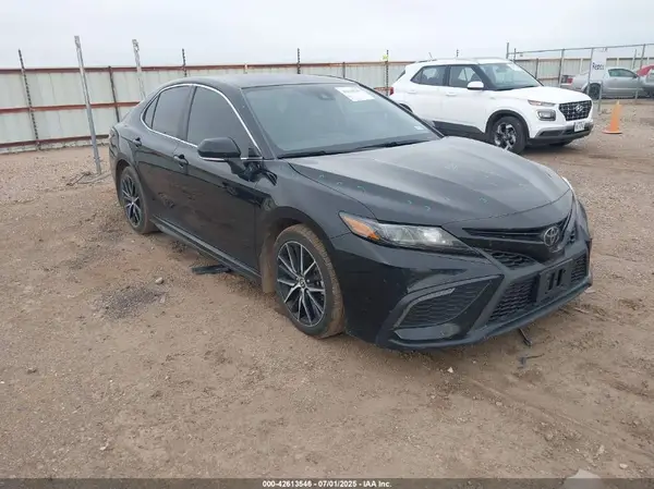 4T1G11AK0PU785832 2023 TOYOTA CAMRY - Image 1