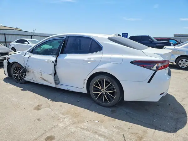 4T1G11AK0PU789329 2023 TOYOTA CAMRY - Image 2