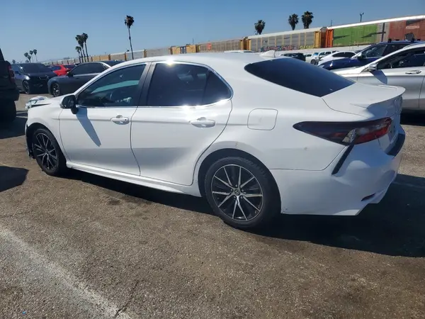 4T1G11AK0PU810356 2023 TOYOTA CAMRY - Image 2