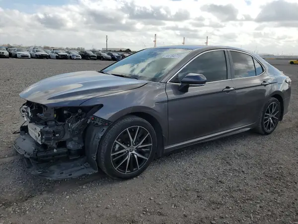 4T1G11AK0PU816724 2023 TOYOTA CAMRY - Image 1