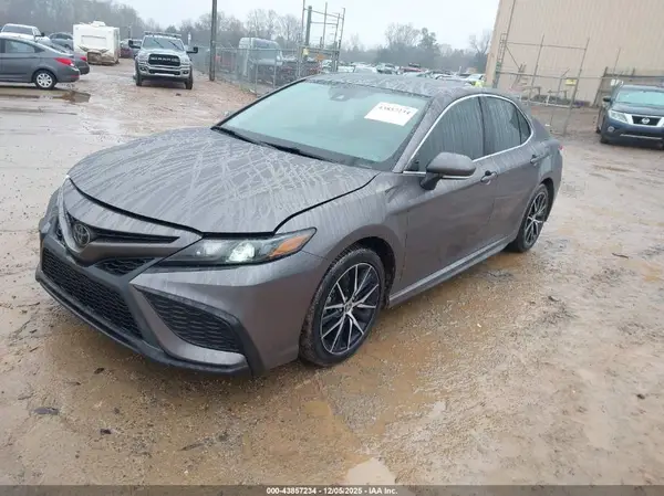 4T1G11AK0PU823737 2023 TOYOTA CAMRY - Image 2