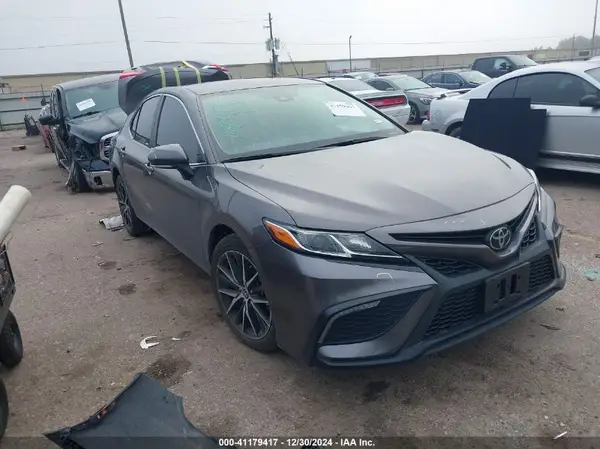 4T1G11AK0PU830235 2023 TOYOTA CAMRY - Image 1