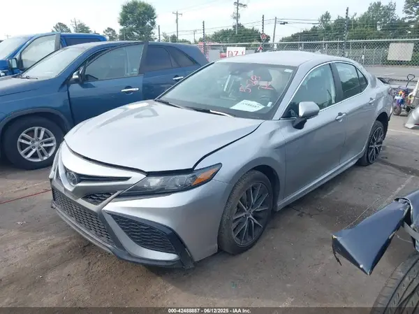 4T1G11AK0PU837296 2023 TOYOTA CAMRY - Image 2