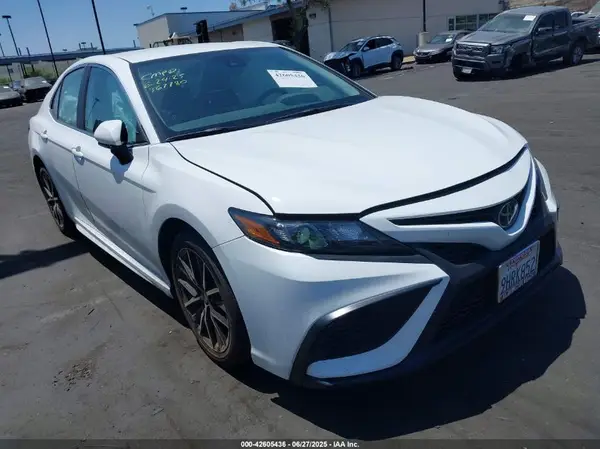 4T1G11AK0PU838528 2023 TOYOTA CAMRY - Image 1