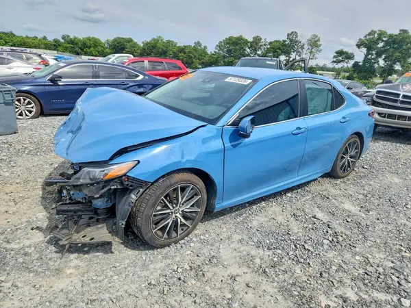 4T1G11AK0RU190563 2024 TOYOTA CAMRY - Image 1