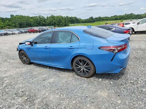 4T1G11AK0RU190563 2024 TOYOTA CAMRY - Image 2