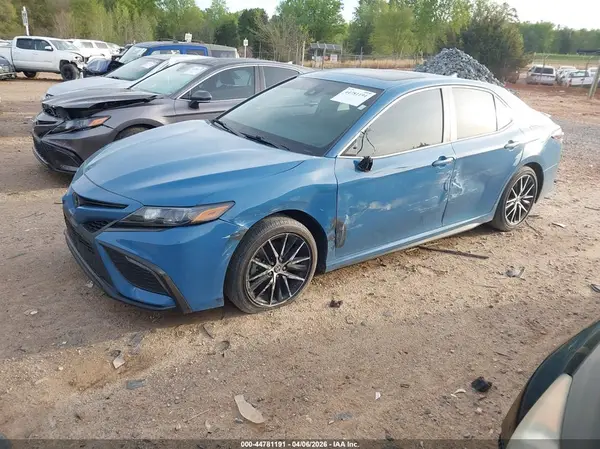 4T1G11AK0RU193365 2024 TOYOTA CAMRY - Image 2
