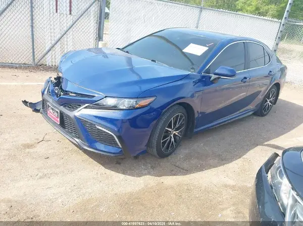 4T1G11AK0RU208365 2024 TOYOTA CAMRY - Image 2