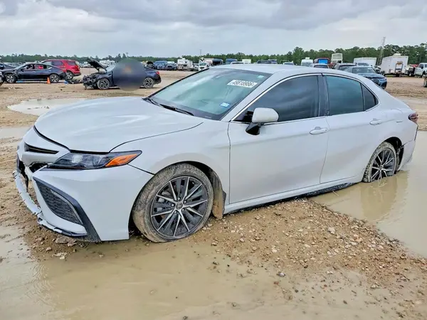 4T1G11AK0RU211718 2024 TOYOTA CAMRY - Image 1