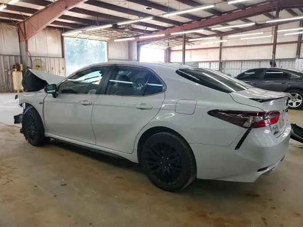 4T1G11AK0RU214618 2024 TOYOTA CAMRY - Image 2
