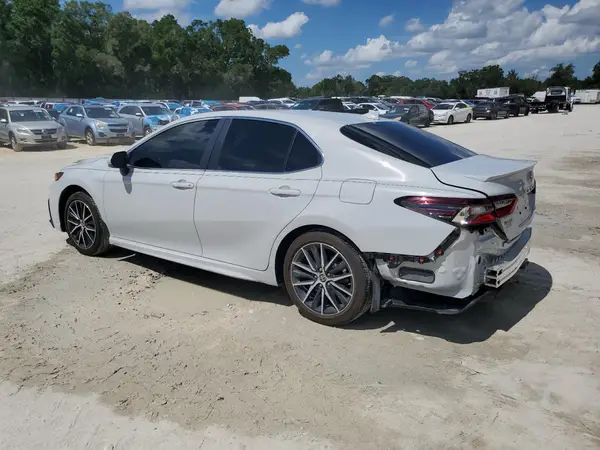 4T1G11AK0RU220483 2024 TOYOTA CAMRY - Image 2