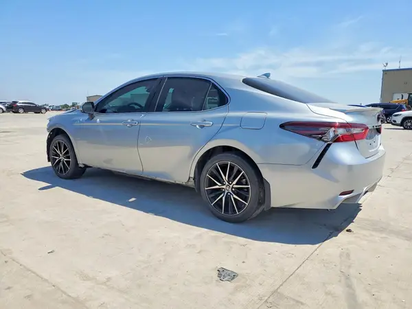 4T1G11AK0RU228955 2024 TOYOTA CAMRY - Image 2
