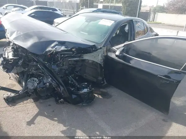4T1G11AK0RU229314 2024 TOYOTA CAMRY - Image 2