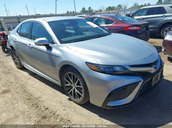 4T1G11AK0RU232553 2024 TOYOTA CAMRY - Image 1