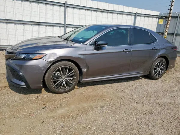 4T1G11AK0RU238272 2024 TOYOTA CAMRY - Image 1