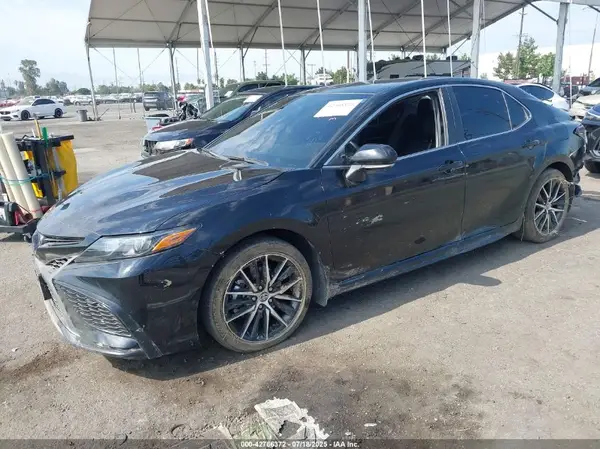 4T1G11AK0RU240765 2024 TOYOTA CAMRY - Image 2
