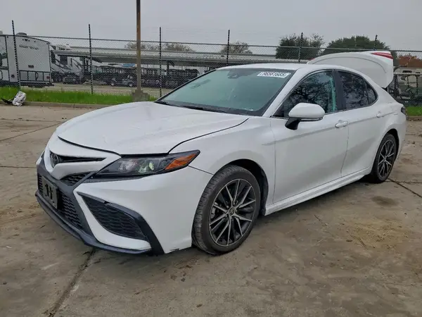 4T1G11AK0RU849967 2024 TOYOTA CAMRY - Image 1