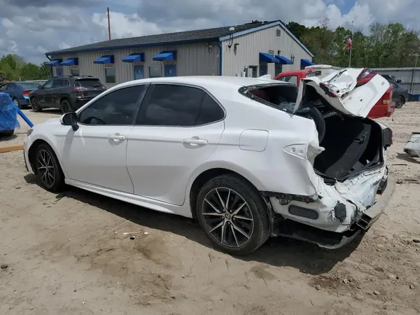 4T1G11AK0RU870219 2024 TOYOTA CAMRY - Image 2