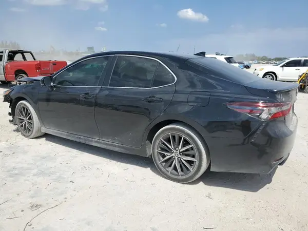 4T1G11AK0RU886288 2024 TOYOTA CAMRY - Image 2