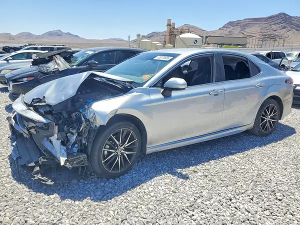 4T1G11AK0RU893273 2024 TOYOTA CAMRY - Image 1