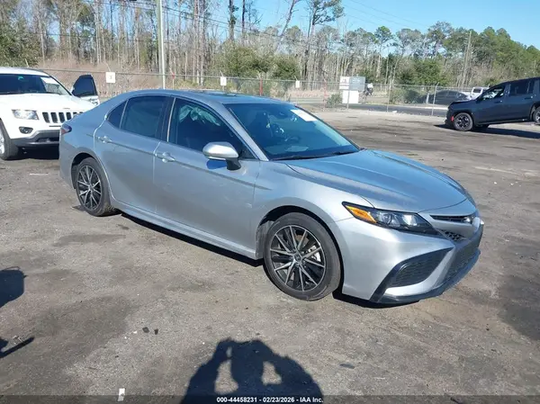 4T1G11AK0RU906717 2024 TOYOTA CAMRY - Image 1