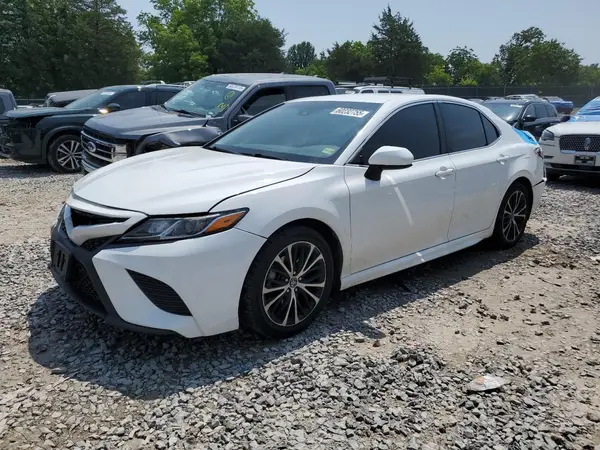 4T1G11AK1LU301872 2020 TOYOTA CAMRY - Image 1