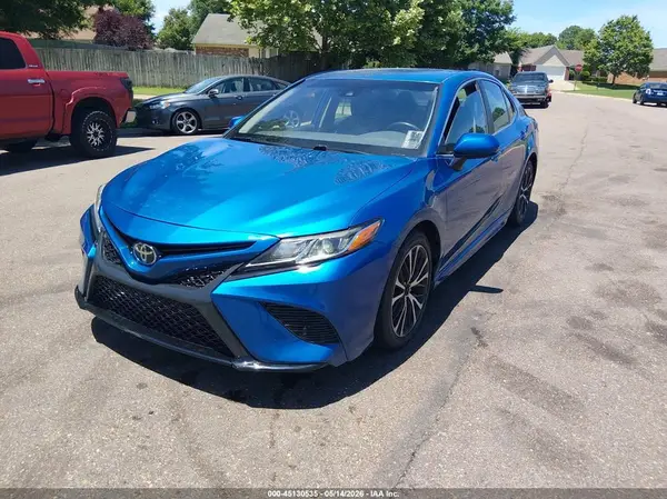 4T1G11AK1LU327355 2020 TOYOTA CAMRY - Image 2