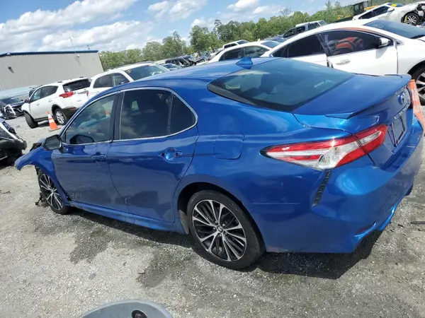 4T1G11AK1LU327727 2020 TOYOTA CAMRY - Image 2