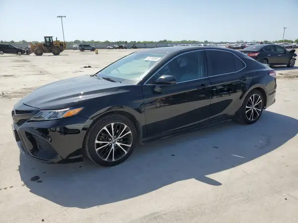 4T1G11AK1LU329302 2020 TOYOTA CAMRY - Image 1