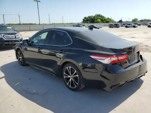 4T1G11AK1LU329302 2020 TOYOTA CAMRY - Image 2
