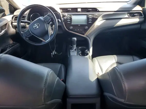 4T1G11AK1LU330563 2020 TOYOTA CAMRY - Image 8