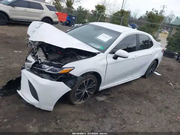 4T1G11AK1LU345466 2020 TOYOTA CAMRY - Image 2