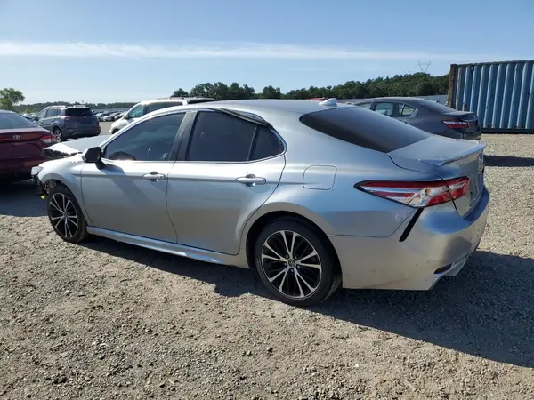4T1G11AK1LU345533 2020 TOYOTA CAMRY - Image 2