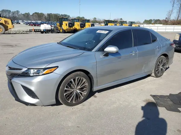 4T1G11AK1LU347105 2020 TOYOTA CAMRY - Image 1