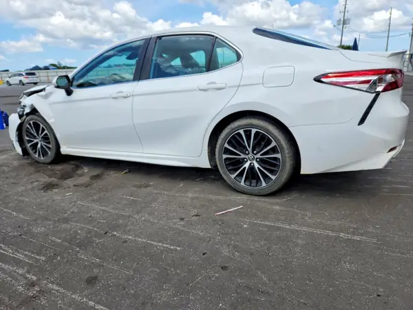 4T1G11AK1LU347122 2020 TOYOTA CAMRY - Image 2