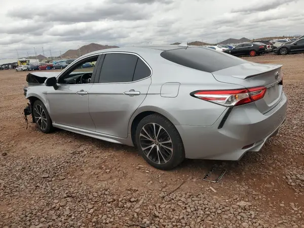 4T1G11AK1LU365801 2020 TOYOTA CAMRY - Image 2