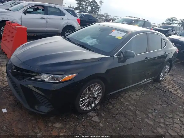 4T1G11AK1LU368861 2020 TOYOTA CAMRY - Image 2