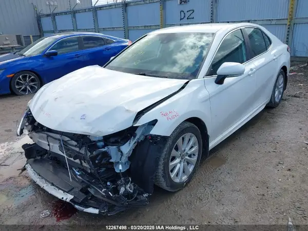 4T1G11AK1LU372781 2020 TOYOTA CAMRY - Image 2