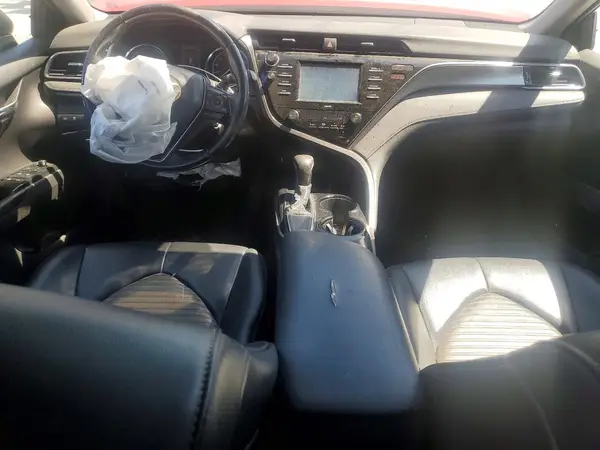 4T1G11AK1LU381593 2020 TOYOTA CAMRY - Image 8