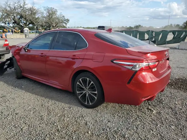 4T1G11AK1LU384879 2020 TOYOTA CAMRY - Image 2