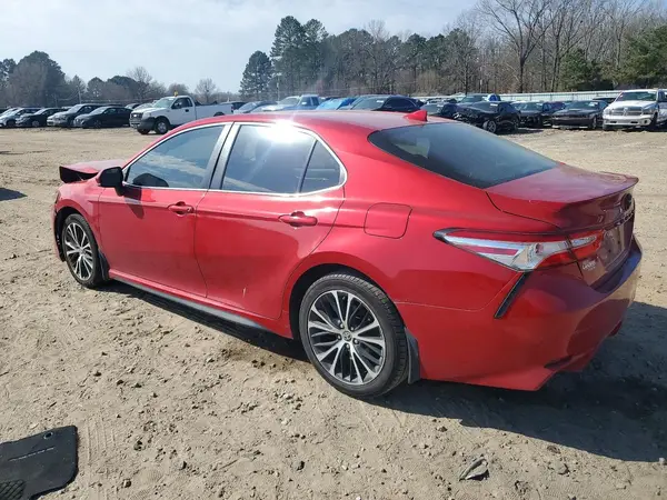 4T1G11AK1LU386258 2020 TOYOTA CAMRY - Image 2