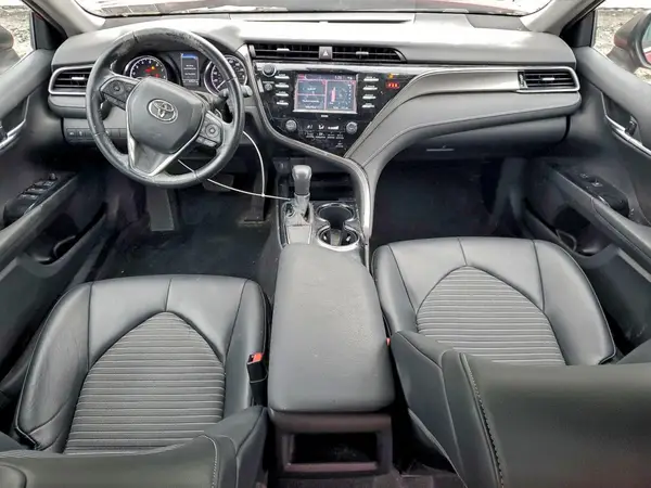 4T1G11AK1LU391928 2020 TOYOTA CAMRY - Image 8